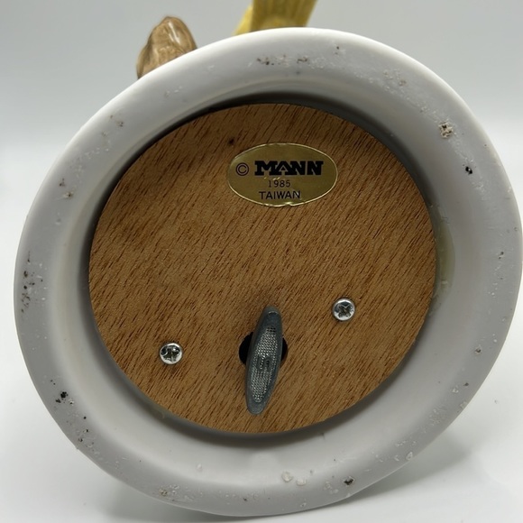 𝅺🎉hp🎉vintage Eda Mann Milano‎ Porcelain  Yellow Canary Musical - Picture 6 of 6